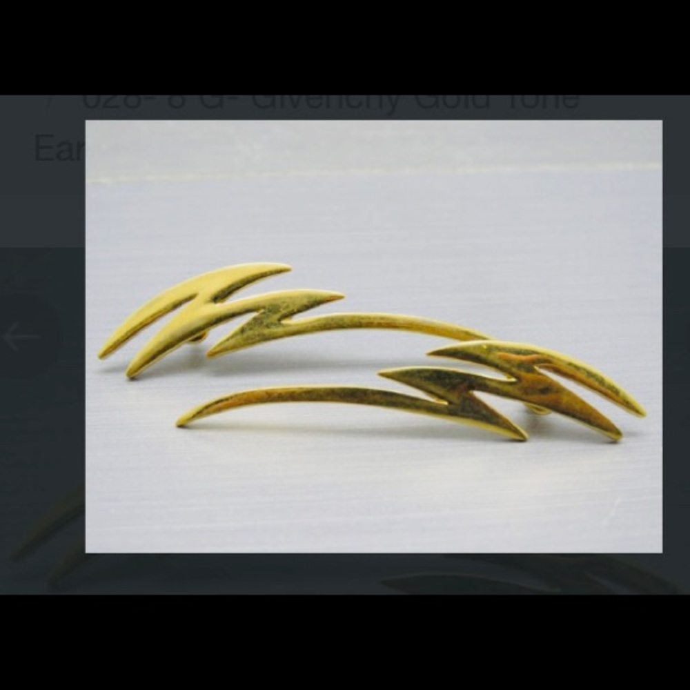 GIVENCHY Goldtone Earrings. GORGEOUS - Picture 5 of 8